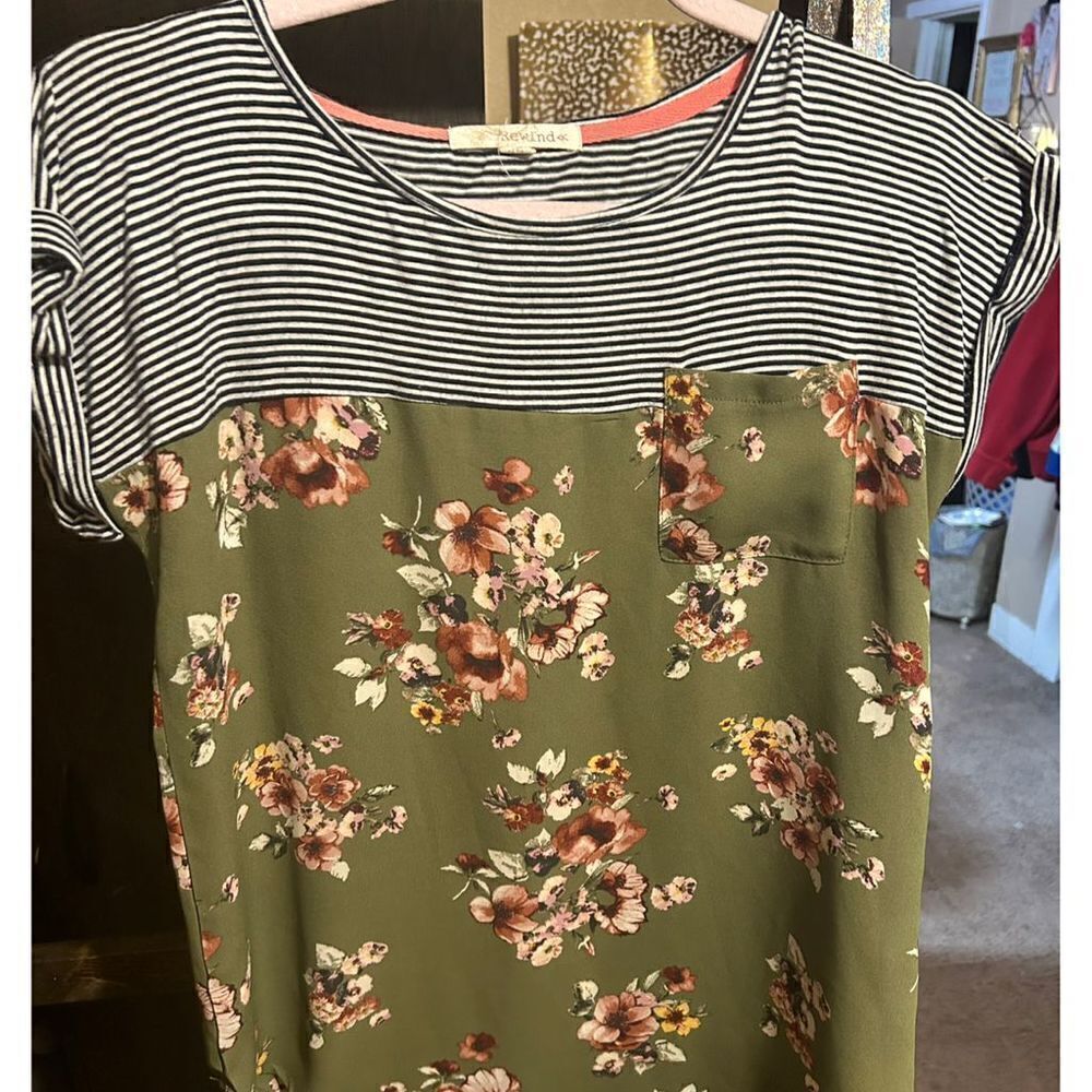 Rewind Women's Green Half Stripe Half Floral T-Shirt Size M